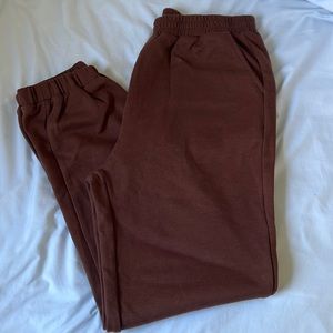 Brown jogging from Shein, brand new , never worn